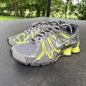 Nike Scarpe Donna 10 Shox Turbo 13 Sneakers Grigio Metallizzato Volt 525156-007 2013 - Foto 1 di 17