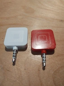 2 quadratische Lesegeräte für Magnetstreifen/Kartenwischer rot & weiß funktioniert super  - Bild 1 von 1