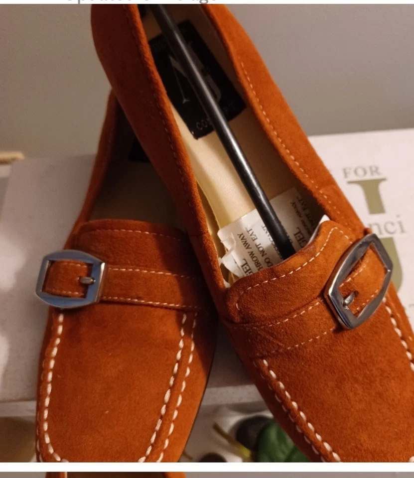 Sapatilhas femininas de camurça marrom A J Valenci, tamanho 7 - Imagem 1 de 4