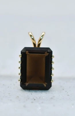 Smokey Quartz 11 CT Step-Cut 14 K Yellow Gold Pendant 7/8 inch - Image 1 of 4