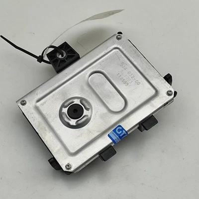 Centralina pompa carburante OPEL AMPERA 22874299 1.4 benzina/elettricità 30771345 - Immagine 1 di 4