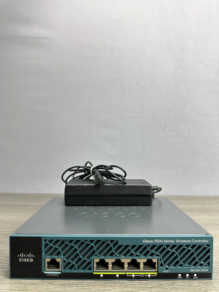 CISCO AIR-CT2504-K9  WLAN 2500 Series Wireless Controller - Same Day Shipping - Image 1 of 4