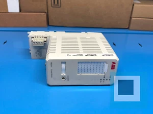 Módulo módem clúster ABB 3BSE013208R1 TB820V2 - usado - Imagen 1 de 6