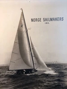 NORGE SAILMAKERS, INC Rennsegelboot EDWIN LEVICK NY Foto Vintage 8 x 10" - Bild 1 von 6