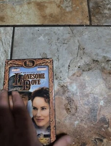 Return to Lonesome Dove (VHS) - Picture 1 of 2