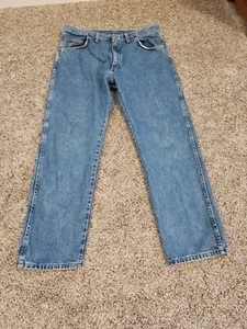 Jeans uomo Wrangler denim regular fit dritto 96501DS 36 X 29 blu sbiadito - Foto 1 di 7