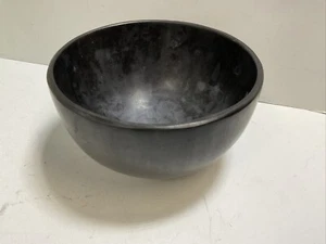 Cuenco de piedra pulida negruzca marrón oscuro hecho a mano GnuFoundArt - Imagen 1 de 18