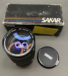 Sakar Macro Zoom Lens 35-140mm 1:3.8-5.3 Auto Zoom no. 358134 w/ Box + Cap!! - Picture 1 of 4