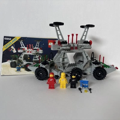 Lego Classic Space 6952 Solar Power Transporter Near Complete - Vintage 1985 - Image 1 of 4