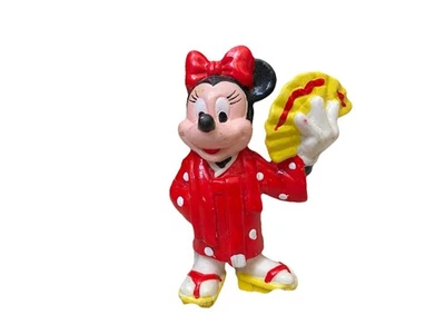ФИГУРКА МИННИ МАУС В ЯПОНСКОМ КИМОНО DISNEY 2,5 ДЮЙМА ПВХ или декор для торта - Изображение 1 из 4