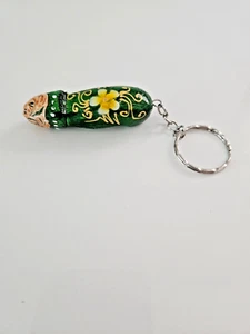 🕉 FUN SMALL PAINTED BALI WOODEN CARVED PENIS KEY RING. BINTANG, SHIRT, SINGLET. - Picture 1 of 4