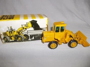 Gescha 288 Caterpillar 920 Wheel Loader 1:50 Scale 2nd Version Plastic Muffler - Picture 1 of 7