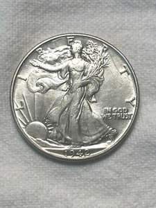 1942 50C Walking Liberty Half Dollar AU - Picture 1 of 8