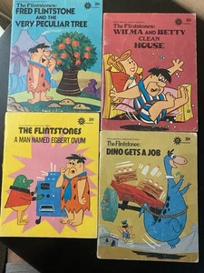 The Flintstones Books: Egbert Ovum, Dino Gets A Job And 2 Others - Imagen 1 de 5