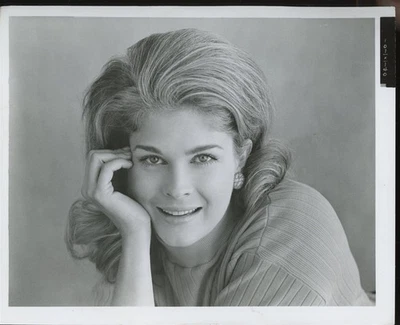 CANDICE BERGEN Original 1966 Sexy 8 x 10 Hollywood Glamour Press Photo vv - Image 1 of 2