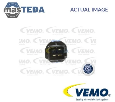 V30-73-0136 BRAKE LIGHT SWITCH STOP VEMO NEW OE REPLACEMENT - Image 1 of 4