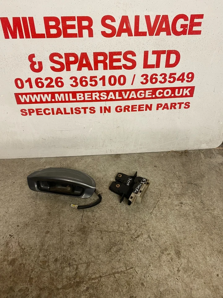 PUERTA TRASERA NISSAN MICRA 2005 GRIS MANIJA E INTERRUPTOR Y CIERRE Foto 1 de 1