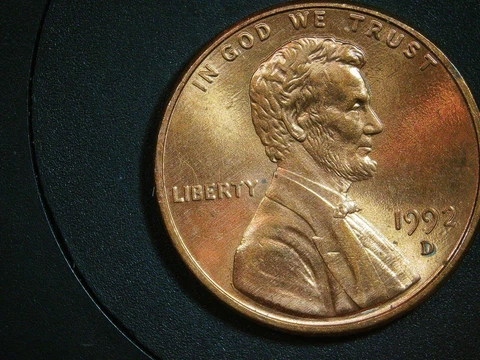 1992 D Lincoln Penny- DDR - Doubling on "America" Raw, ungraded Cover