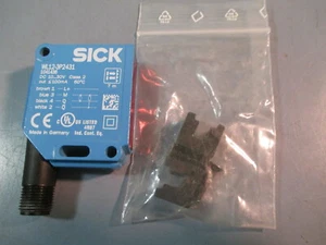SICK RED LIGHT WL12-3P2431 (1041436) PHOTOELECTRIC SENSOR - Picture 1 of 6