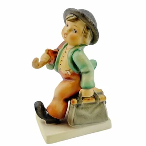 Goebel Hummel Figurine, Merry Wanderer, No. 11/0, TMK 5, 1972-1979, 5" Tall - Picture 1 of 9