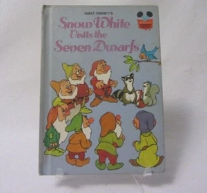 DISNEY WELT DES LESENS SCHNEEWEISS BESUCHT DIE SIEBEN ZWERGE HARDCOVER BUCH - Bild 1 von 3
