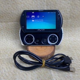 Sony PSP GO Black PSP-N1008 Play Station Portable Tested GOOD CONDITION