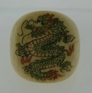 Anillo de piedra natural y dragón grabado WOW  - Imagen 1 de 1