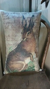 SHABBY PRIMITIVE VINTAGE STYLE EASTER BUNNY RABBIT GARDEN SUMMER SPRING PILLOW - Picture 1 of 9