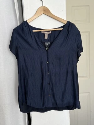 Blusa de manga corta Forever 21 para mujer talla mediana azul lunares con abertura nueva sin etiquetas Foto 1 de 4