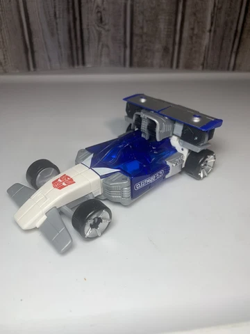 Hasbro Transformers War for Cybertron - Autobot Mirage Action Figure Cover