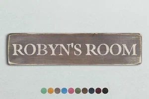 ROBYN'S ROOM Holzschild im Vintage Stil. Shabby Chic Retro Wohngeschenk - Bild 1 von 3