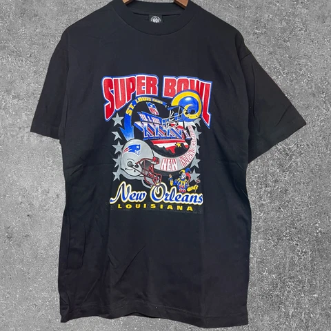 Super Bowl XXXVI 2002 T Shirt Medium New England Patriots St Louis Rams Vintage Cover