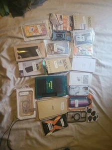 19 Piece New Phone Cases Variety Mixed Bag Variety Of Galaxy And IPhone - Photo 1 sur 10