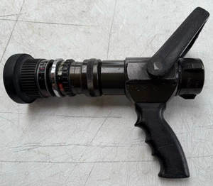Akron Brass Turbojet 1.5" NH Fire Hose Nozzle Style 1717 with Pistol Grip - Picture 1 of 12