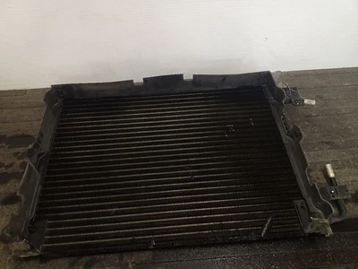 Condensador de CA de 1996 Dodge Ram 2500 11839765 Foto 1 de 4