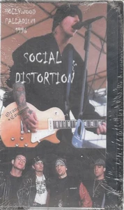 SOCIAL DISTORTION - Hollywood 1996 (Sammlermusik VHS) 76 Minuten NEU/VERSIEGELT - Bild 1 von 2