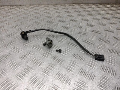 Suzuki GSXR 1000 L5 XR GSXR 1000 AL5 2015 sensor de velocidad ABS  Foto 1 de 4