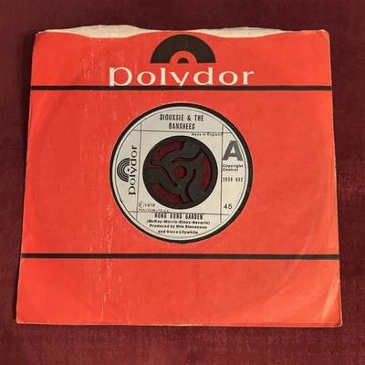 SIOUXSIE AND THE BANSHEES - Hong Kong Garden - 7” Vinyl Single - 1978 Polydor - Image 1 of 2