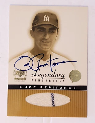Joe Pepitone Legendary Pinstripes 2000 cubierta superior en tarjeta camiseta Yankees automático Foto 1 de 4