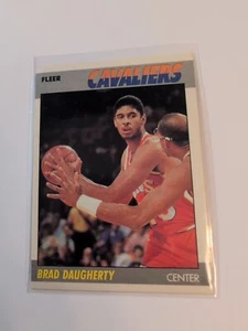1987-88 Fleer Set-Break #25 Brad Daugherty RC Basketball Card NM - Picture 1 of 14