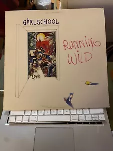 Girl School *Running Wild *LP *record *NM/VG+ *1985 Mercury *824611-1M-1 *METAL - Foto 1 di 7