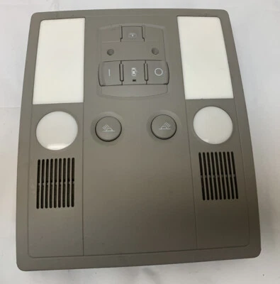 REAR DOME LIGHT 4E0947111 OEM AUDI A8L A8 QUATTRO 2004 - 2010 Foto 1 de 4