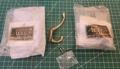 Belwith 实用钩抛光黄铜 Bravura 钩 # P27315 NOS 2 件套 - gw 5 — 第 1/4 张图片