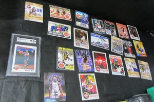 Zion Williamson RC Rookie card w/ Tribute lot of 22 cards total - Picture 1 of 8
