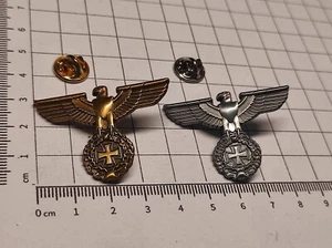 2er SET: PIN/Anstecker REICHSADLER mit EK,Farbe silbergrau/antikgold (Militaria) - Bild 1 von 4