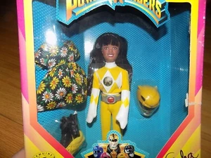 1995 Bandai Power Ranger Girls Yellow Ranger Aisha Figure Box Complete New - Picture 1 of 9