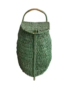 Antique Split Willow Basket with Lid and Handle ~ New England, Northeast ~ Green - Picture 1 of 12