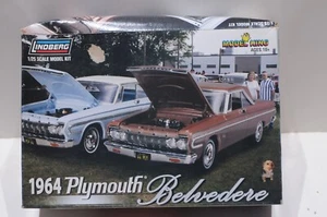 LINDBERG 1964 PLYMOUTH BELVEDERE SCALE 1:25 MODEL KIT - Picture 1 of 12