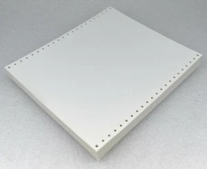 200 Sheets Continuous Fan-Fold Dot Matrix Tractor Feed Printer Paper 9.5x11 inch - Picture 1 of 5