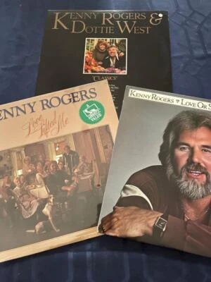 3 Kenny Rogers Records/Vinyls 1 MINT 2 NM-Love Lifted Me-Classics- Love or some - Image 1 of 4
